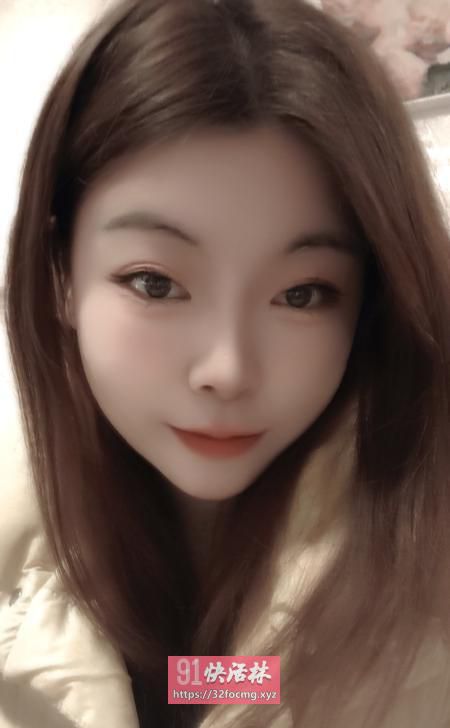 重庆观音桥丰满大胸少妇兼职楼凤