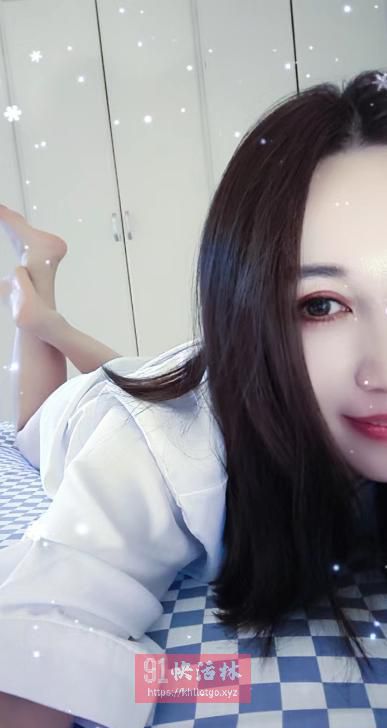 南京秦淮黑丝御姐范兼职楼凤