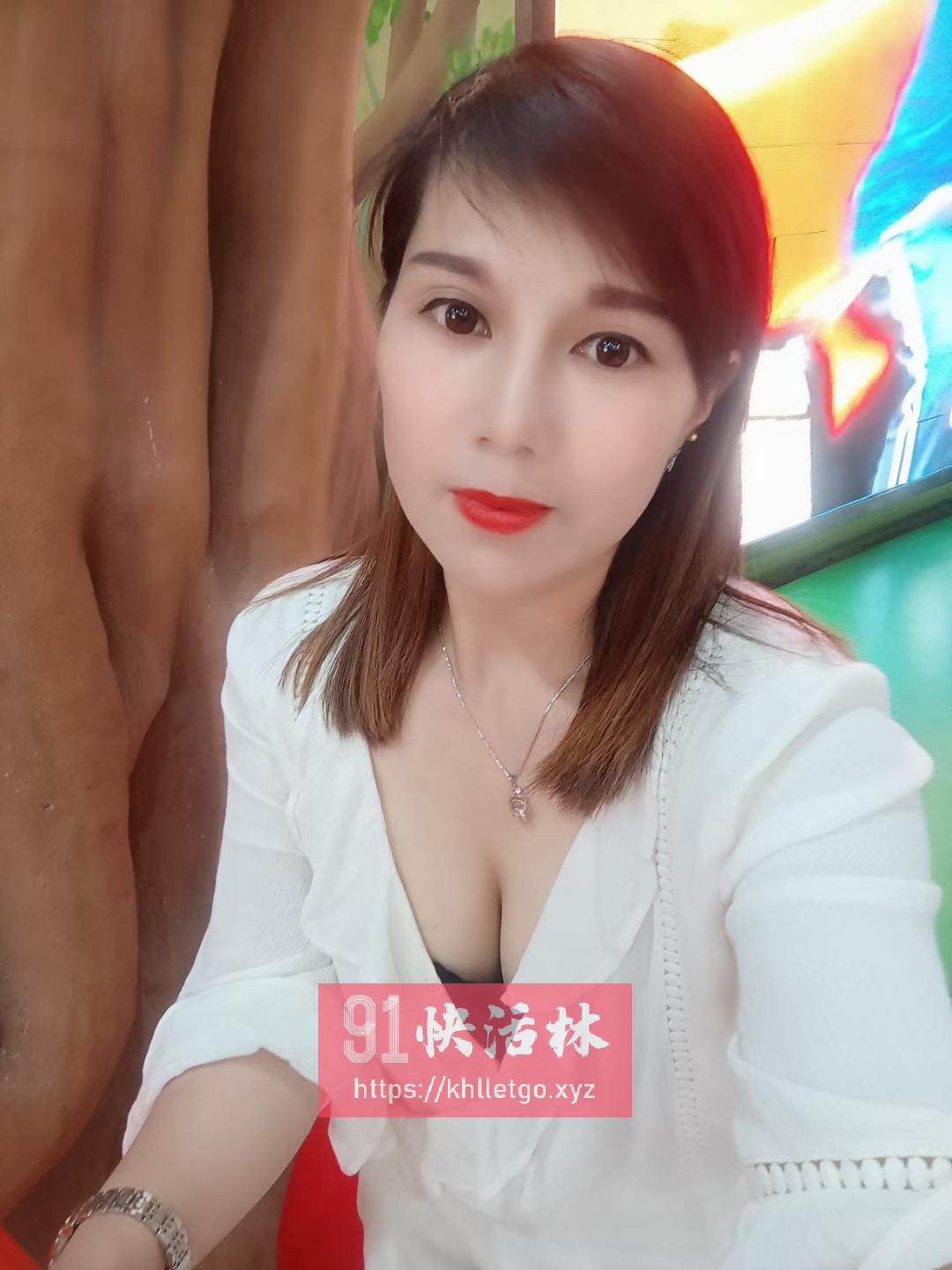 南宁北湖美少妇兼职楼凤