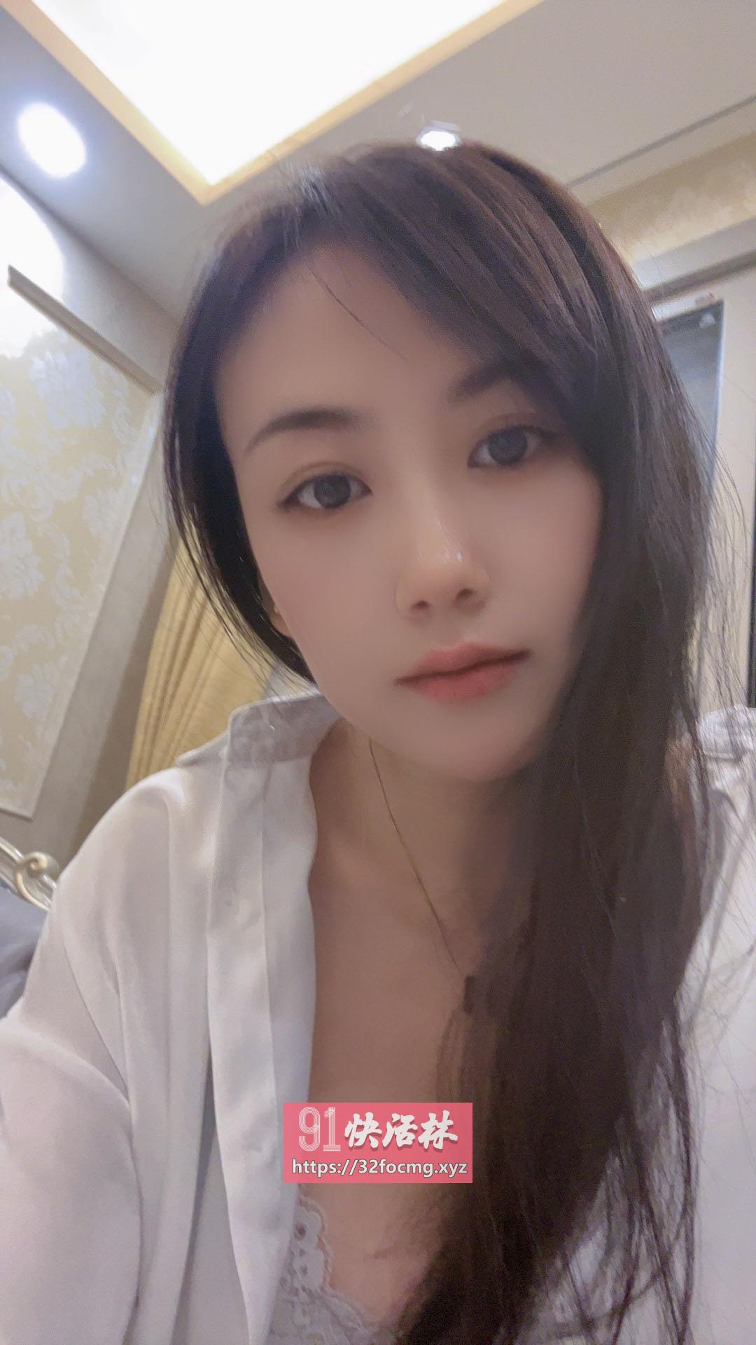 深圳长腿御姐小乖兼职楼凤
