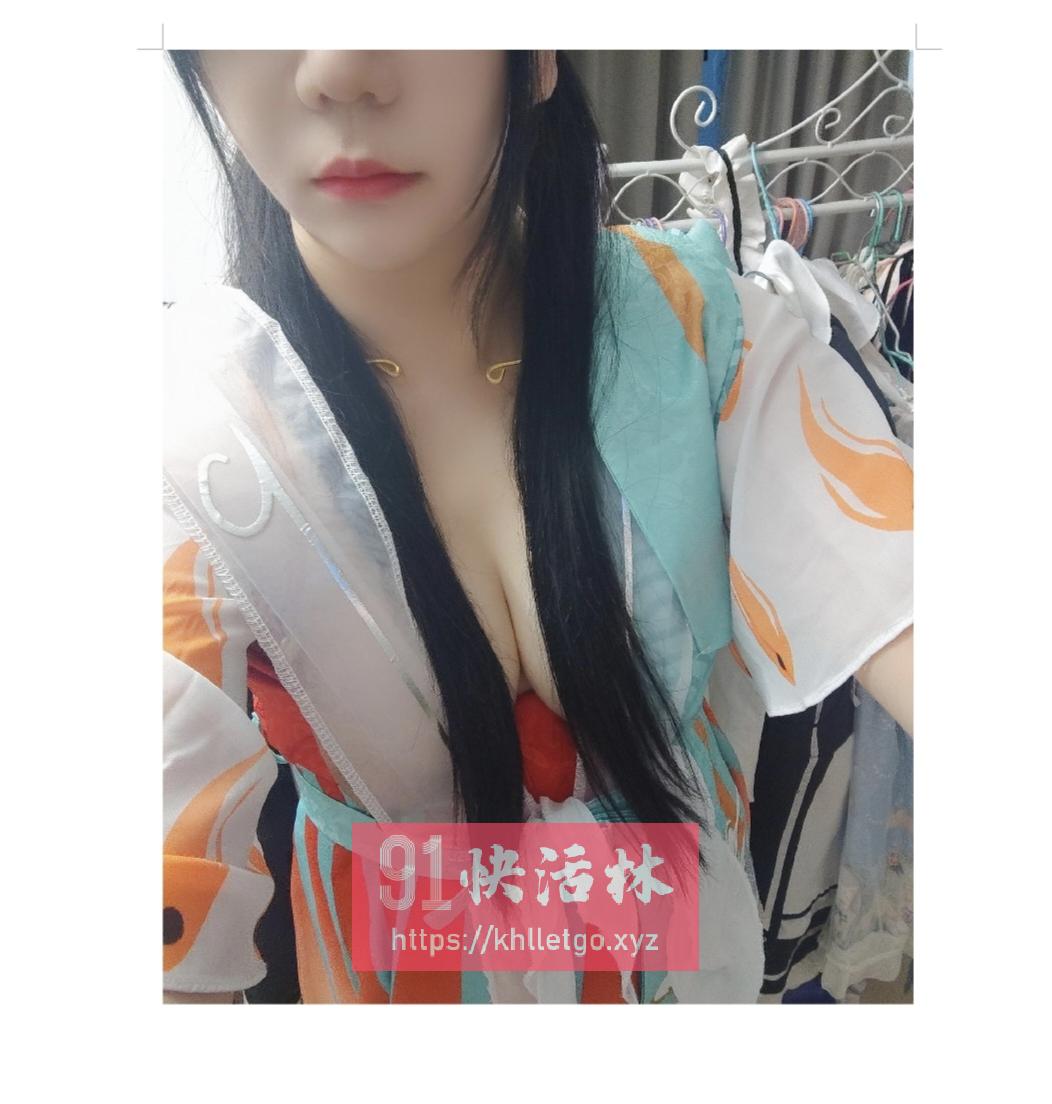 广州珠江新城粉嫩巨乳cosplay兼职楼凤