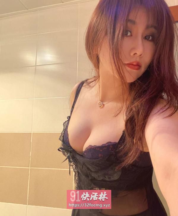 成都大胸少妇会抓兼职楼凤龙筋